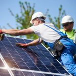 Instaladores de placas solares en Madrid: guía y precios 2026